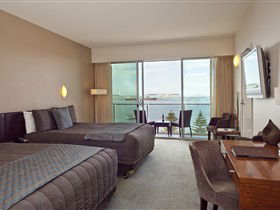 Port Lincoln Hotel - E Caravan Parks 2
