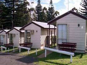 Victor Harbor Beachfront Holiday Park - E Caravan Parks 0
