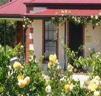Wine And Roses Bed And Breakfast - E Caravan Parks
