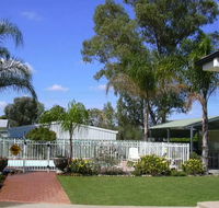 Aalbany Motel - E Caravan Parks