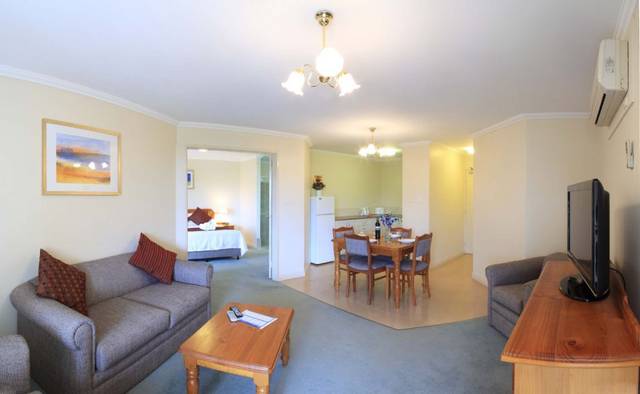  E Caravan Parks