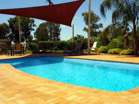 Abel Tasman Motor Inn - E Caravan Parks 2