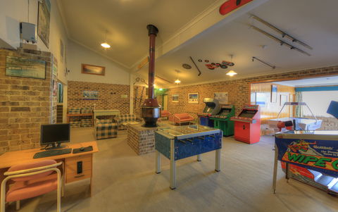 Acacia Snowy Motel - E Caravan Parks 0