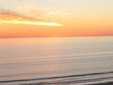 Adelaide Luxury Beach House - E Caravan Parks 0