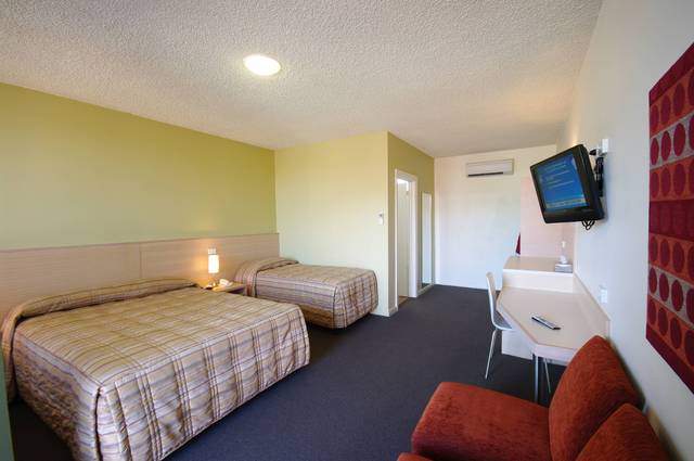  E Caravan Parks