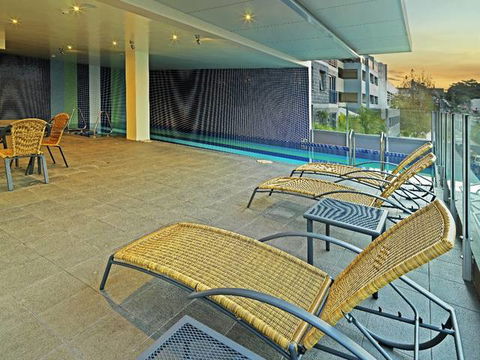 Adina Apartment Hotel Wollongong - E Caravan Parks 5
