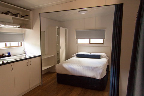 Amblin Holiday Park - E Caravan Parks 2