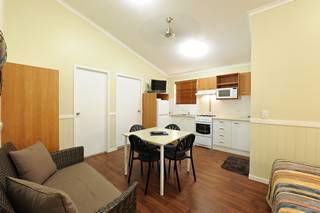 Anchorage Holiday Park - E Caravan Parks 8