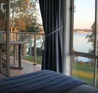 Anne's Waterfront Haven Bed  Breakfast - E Caravan Parks