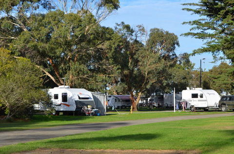 Apollo Bay Recreation Reserve - E Caravan Parks 0