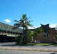 Archer Park Motel - E Caravan Parks