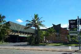 Archer Park Motel - E Caravan Parks 0