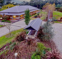 Lalee Farm - E Caravan Parks