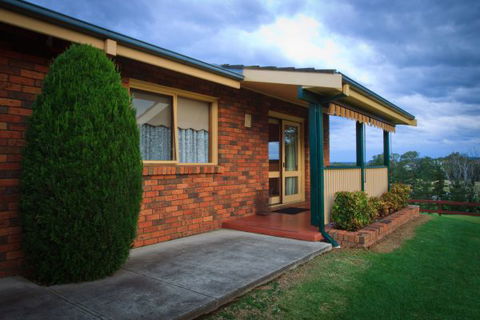Camden Hillview - E Caravan Parks 0