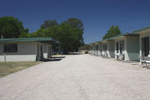 BIG4 North Cedars Holiday Park Wangaratta - E Caravan Parks 2
