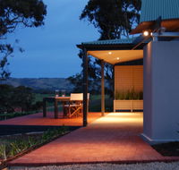 Blewitt Springs Retreat - E Caravan Parks