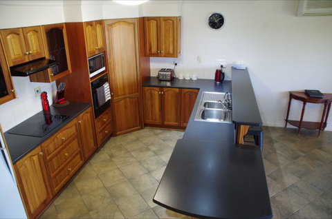 Marina Park View - E Caravan Parks 2