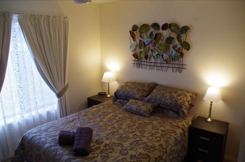 Marina Park View - E Caravan Parks 5