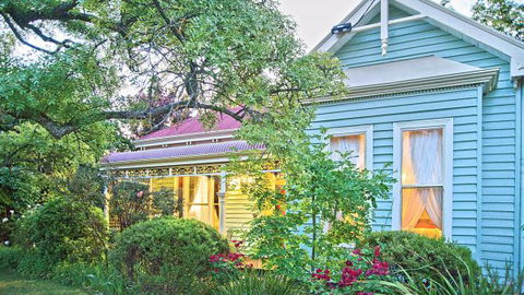 Pendower House B&B - E Caravan Parks 0