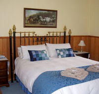 Sunflower Cottage - E Caravan Parks