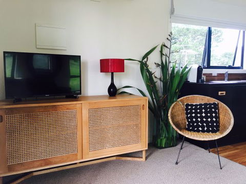 Farm Pod At Twamley Farm - E Caravan Parks 11
