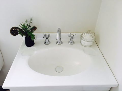 Farm Pod At Twamley Farm - E Caravan Parks 14