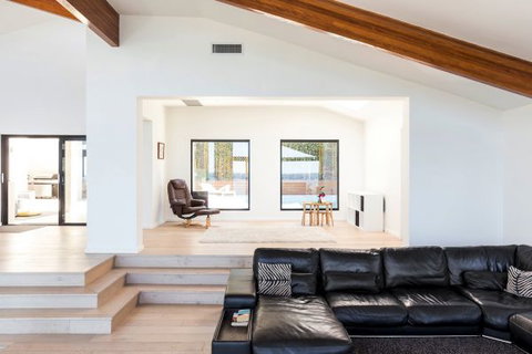 Alexandria House - E Caravan Parks 8