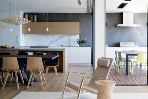 Denning Beach House - E Caravan Parks 1