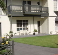 Glenelg Sea-Breeze - E Caravan Parks