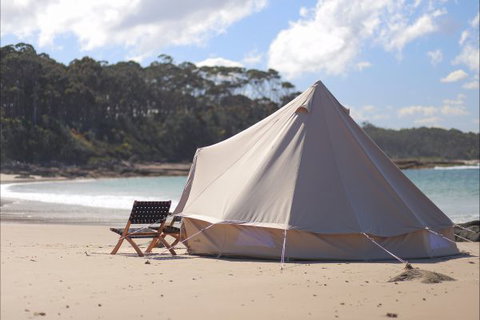 Pitch South Coast - E Caravan Parks 0