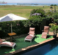 Seacove on the Beach - E Caravan Parks