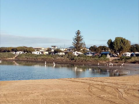 Venus Bay Caravan Park - E Caravan Parks 0