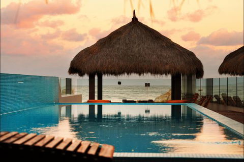 Villa Kopai Luxury Beach House - E Caravan Parks 0