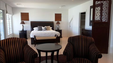 Villa Kopai Luxury Beach House - E Caravan Parks 1