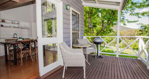 Abby's Cottages - E Caravan Parks 8