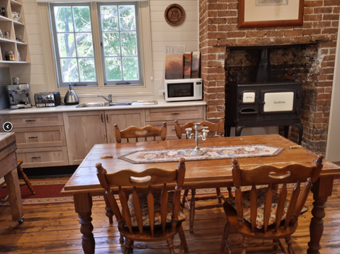 Plynlimmon The Cottage At Kurrajong - E Caravan Parks 11