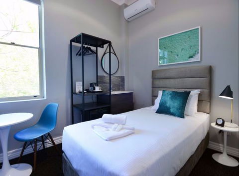 Alison Lodge - E Caravan Parks 3