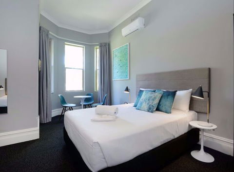 Alison Lodge - E Caravan Parks 9