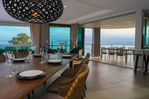 Aqua Aqua Luxury Penthouses - E Caravan Parks 0