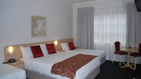 Best Western - Ashfields Philip Lodge - E Caravan Parks 2