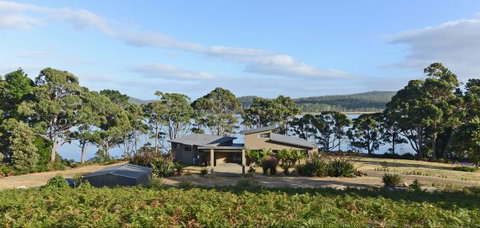 Cloudy Bay Lagoon Estate - E Caravan Parks 1