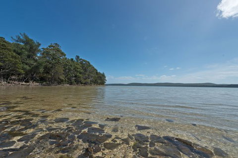 Cloudy Bay Lagoon Estate - E Caravan Parks 7