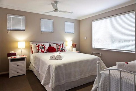 Como Bed And Breakfast - E Caravan Parks 1
