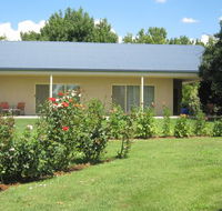 Cottonwoods Accommodation - E Caravan Parks