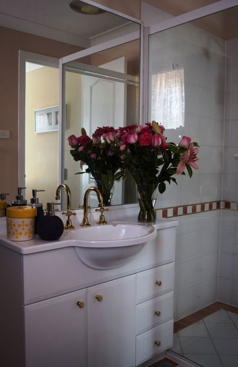 Cutmore Cottages Bed And Breakfast - E Caravan Parks 8