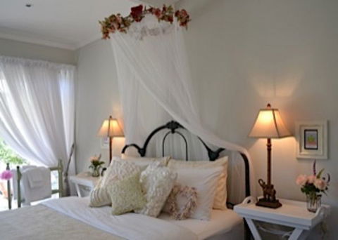 Garden Cottage B And B - E Caravan Parks 3