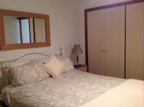 Kimber's Apartments On Gurwood - E Caravan Parks 2