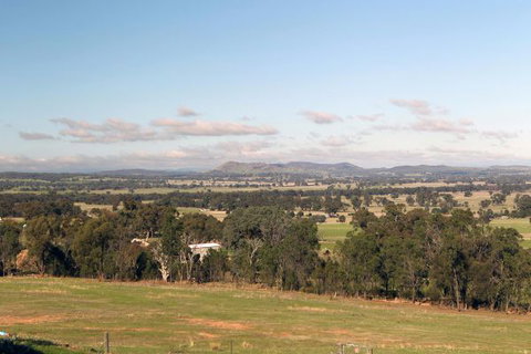 Longview Holiday Let Glenrowan - E Caravan Parks 1
