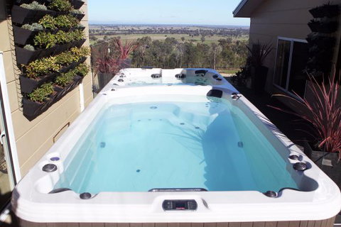 Longview Holiday Let Glenrowan - E Caravan Parks 3