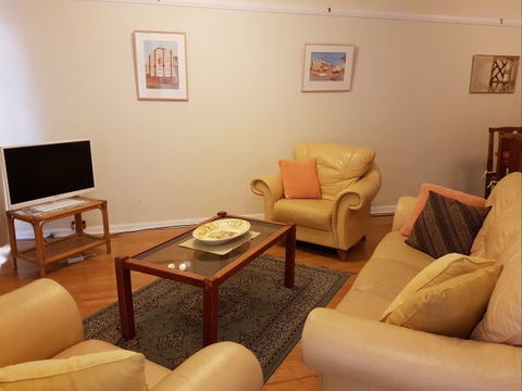 Newcastle Terraces And Apartments - NBC Apartments - E Caravan Parks 2